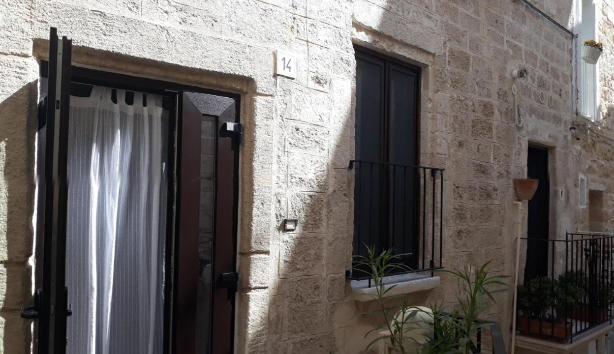 Casa Lucia Nel Cuore Di Полиньяно-а-Маре Экстерьер фото